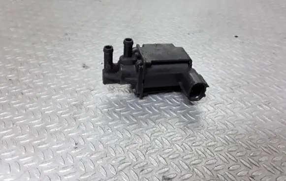 Hyundai Santa Fe Turbo solenoid valve K5T48371