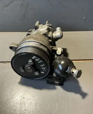 BMW 7 E65 E66 Air conditioning (A/C) compressor (pump) 