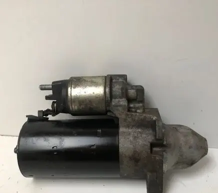 Mercedes-Benz ML W164 Starter motor 0001109262 A0061515601