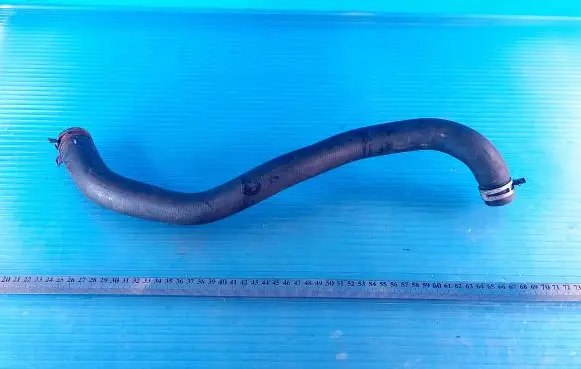 Ford Fiesta Engine coolant pipe/hose 8V218B273BC