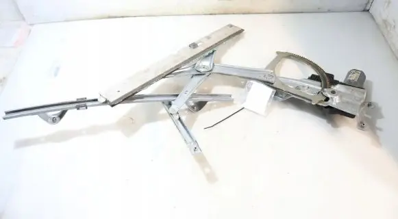Opel Astra H Front window lifting mechanism without motor
