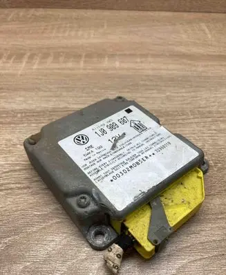 Volkswagen PASSAT B5 Airbag control unit/module 1J0909607 5WK4199 WithPlug