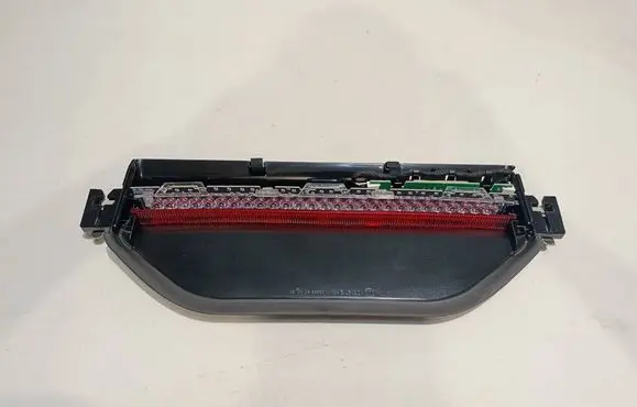 Tesla Model Y Third/center stoplight P149581900G