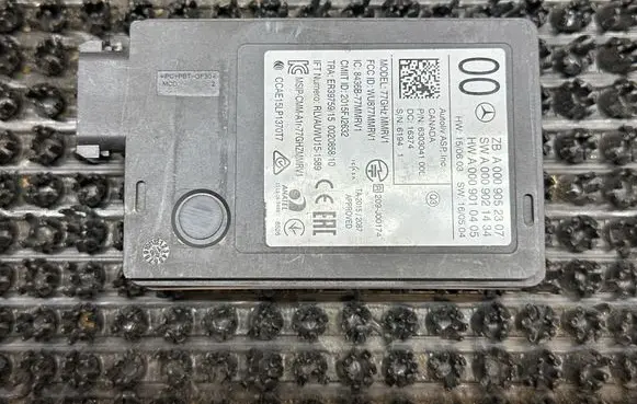 Mercedes-Benz S W222 Distronic sensor radar A0009052307 A0009021434 A0009010405