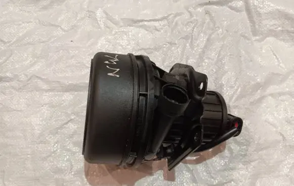 BMW 3 E46 Secondary air pump 7514953