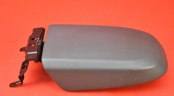 Ford Grand C-MAX Armrest