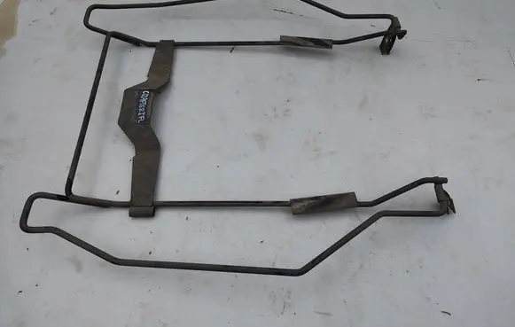 Volkswagen Crafter Spare wheel mounting bracket 