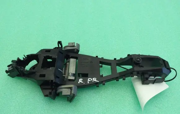 Jaguar F-Pace Front door exterior handle/bracket BJ32224N02