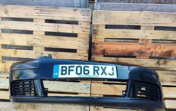 Volkswagen Golf V Front bumper 1K0807221 1K0807217 5511300400