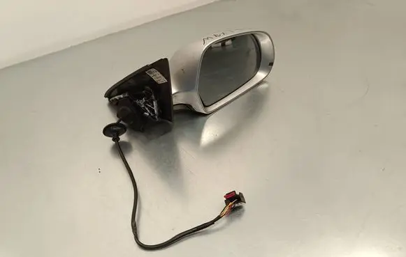 Audi Q3 8U Front door electric wing mirror 8U2857410D 630052 003005