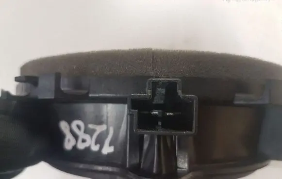 Volvo V40 Front door speaker 30657445