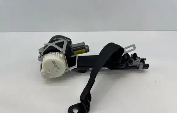 Mercedes-Benz E W212 Rear seatbelt A2128600188