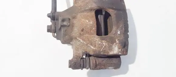 Toyota Aygo AB10 Front brake caliper y01786
