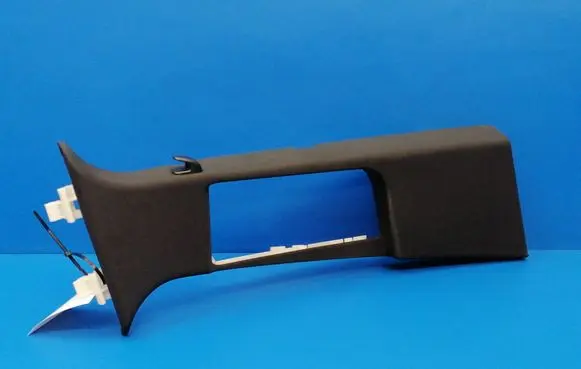 Mercedes-Benz E W212 (B) pillar trim (top) A2126902026