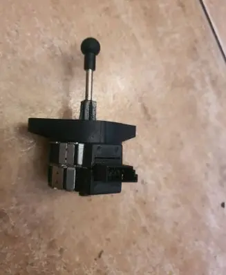 BMW 5 E60 E61 Headlight level adjustment motor 6352206 72774900