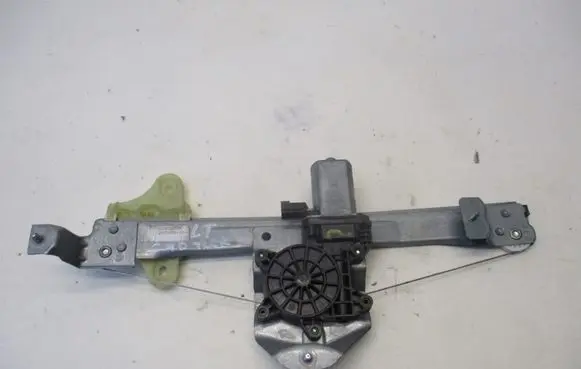 Renault Captur Rear window lifting mechanism without motor