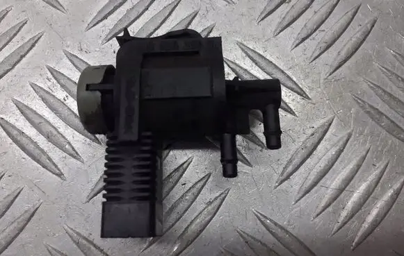 Volkswagen Sharan Turbo solenoid valve 1J0906283C