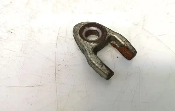 Renault Megane III Fuel Injector clamp holder