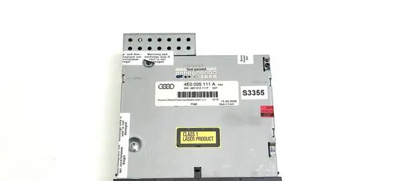 Audi A6 S6 C6 4F CD/DVD changer 4E0035111A 4E0910111F