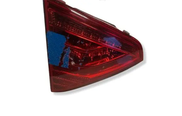Audi A5 8T 8F Tailgate rear/tail lights 8T0945093C