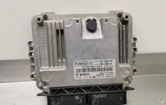 Ford Fiesta Engine control unit/module E1BA12B684AA 0261S12486 F1B112A650AMB