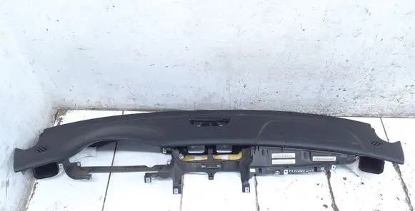 Mercedes-Benz CLS C219 Dashboard A2196801587