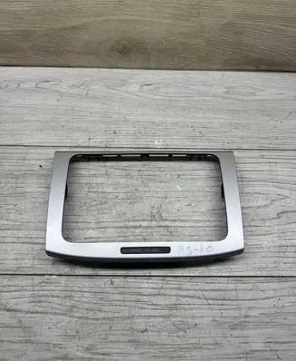 Volkswagen PASSAT B6 Radio/GPS head unit trim 3c0858069ae