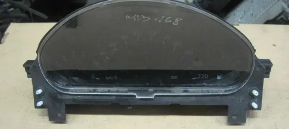 Mercedes-Benz Vaneo W414 Speedometer (instrument cluster) 09052680091