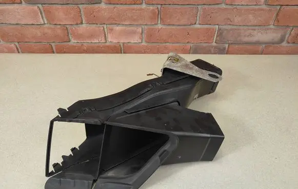 BMW X5M E70 Brake cooling air channel/duct 7222878 724684