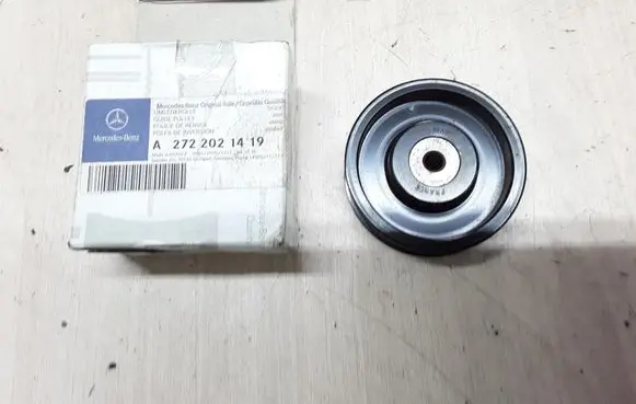 Mercedes-Benz E W212 Timing belt/chain tensioner A2722021419