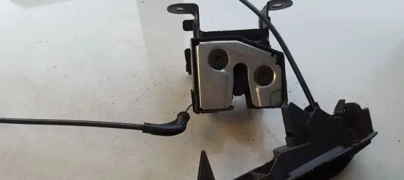 Volvo S80 Seat back rest lock catch 9188720