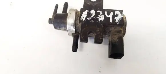 Skoda Octavia Mk1 (1U) Turbo solenoid valve 1J0906627 72290320