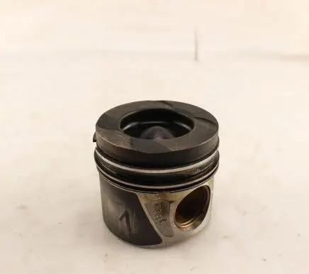 Mercedes-Benz Sprinter W906 Piston 8349F