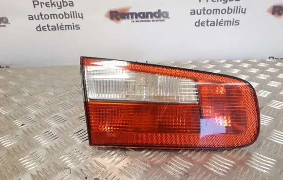 Renault Laguna II Tailgate rear/tail lights