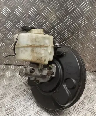 BMW 3 E46 Brake booster 6757118