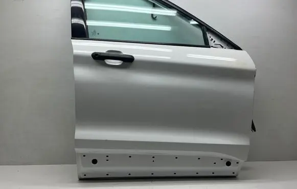 Ford Explorer VI Front door LB5BS21410AD 43R000263 DOT904AS2M505