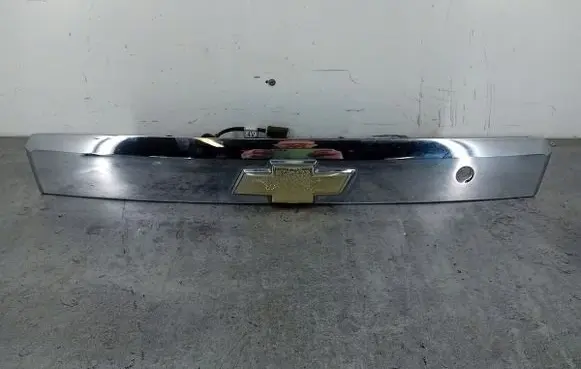 Chevrolet Captiva Number plate light