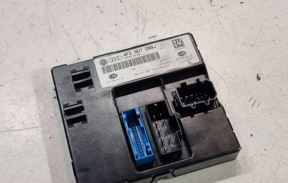 Audi A6 S6 C6 4F Comfort/convenience module 4F0907289J