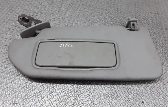 Volvo V70 Sun visor