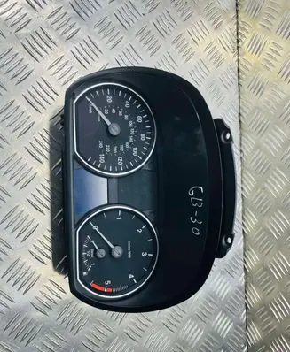 BMW 1 E81 E87 Speedometer (instrument cluster) 916682202