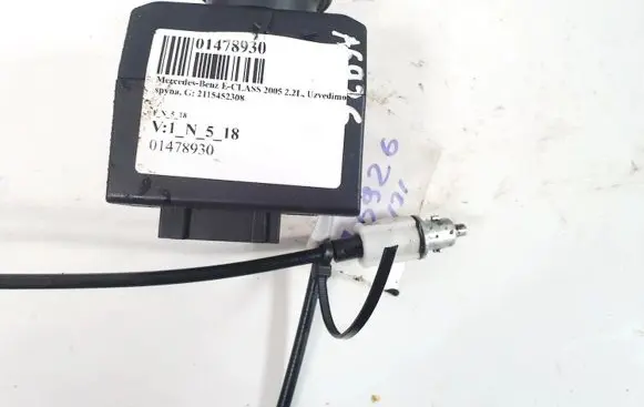 Mercedes-Benz E W211 Ignition lock 2115452308