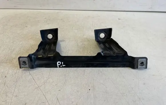 BMW X6 F16 Fender mounting bracket 55107M
