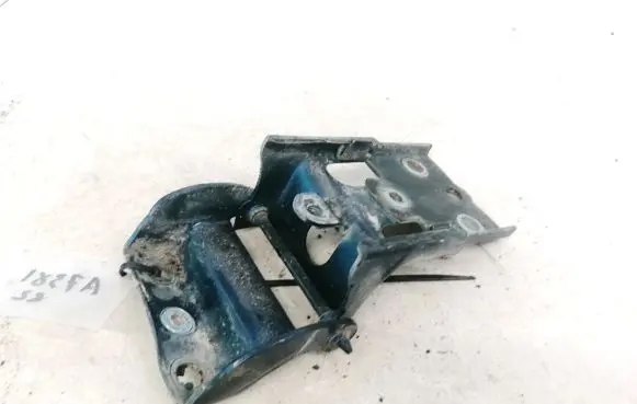 Chrysler Voyager Rear door lower hinge