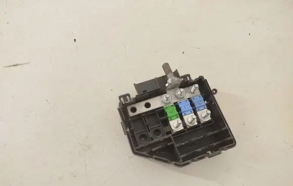 Mercedes-Benz R W251 Fuse module A1645400050