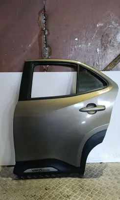 Toyota Yaris Cross Rear door 