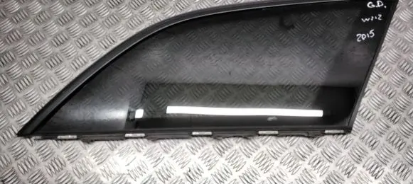 Mercedes-Benz E W212 Rear side window A2126702600
