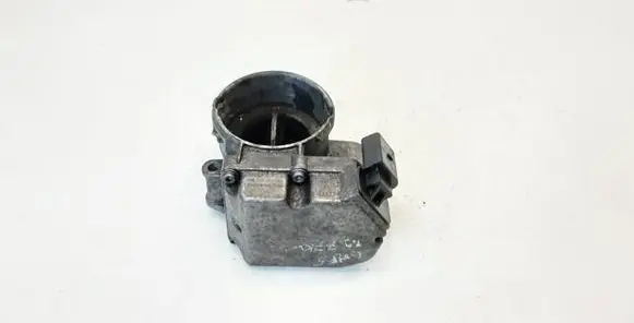 Volkswagen Golf V Throttle valve 03G128063