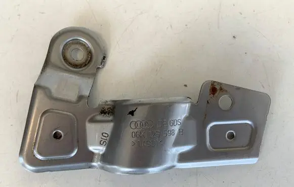 Audi A3 S3 8V Engine mounting bracket 06K129598B
