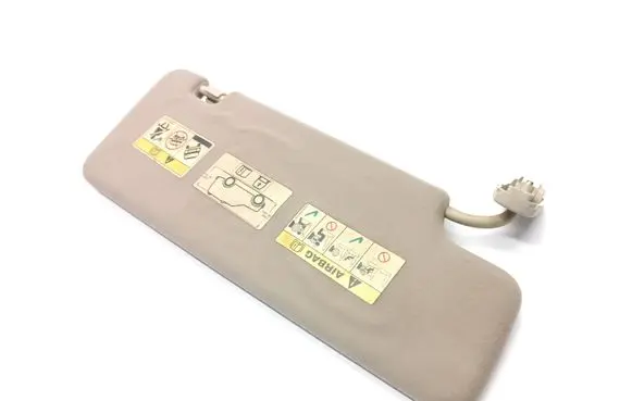 Land Rover Discovery 3 - LR3 Sun visor 156215602