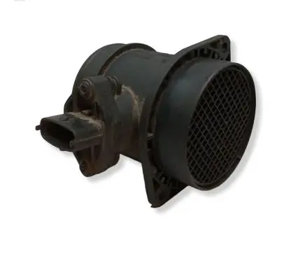 Volvo V70 Mass air flow meter 8670112 0280218108 985141D
